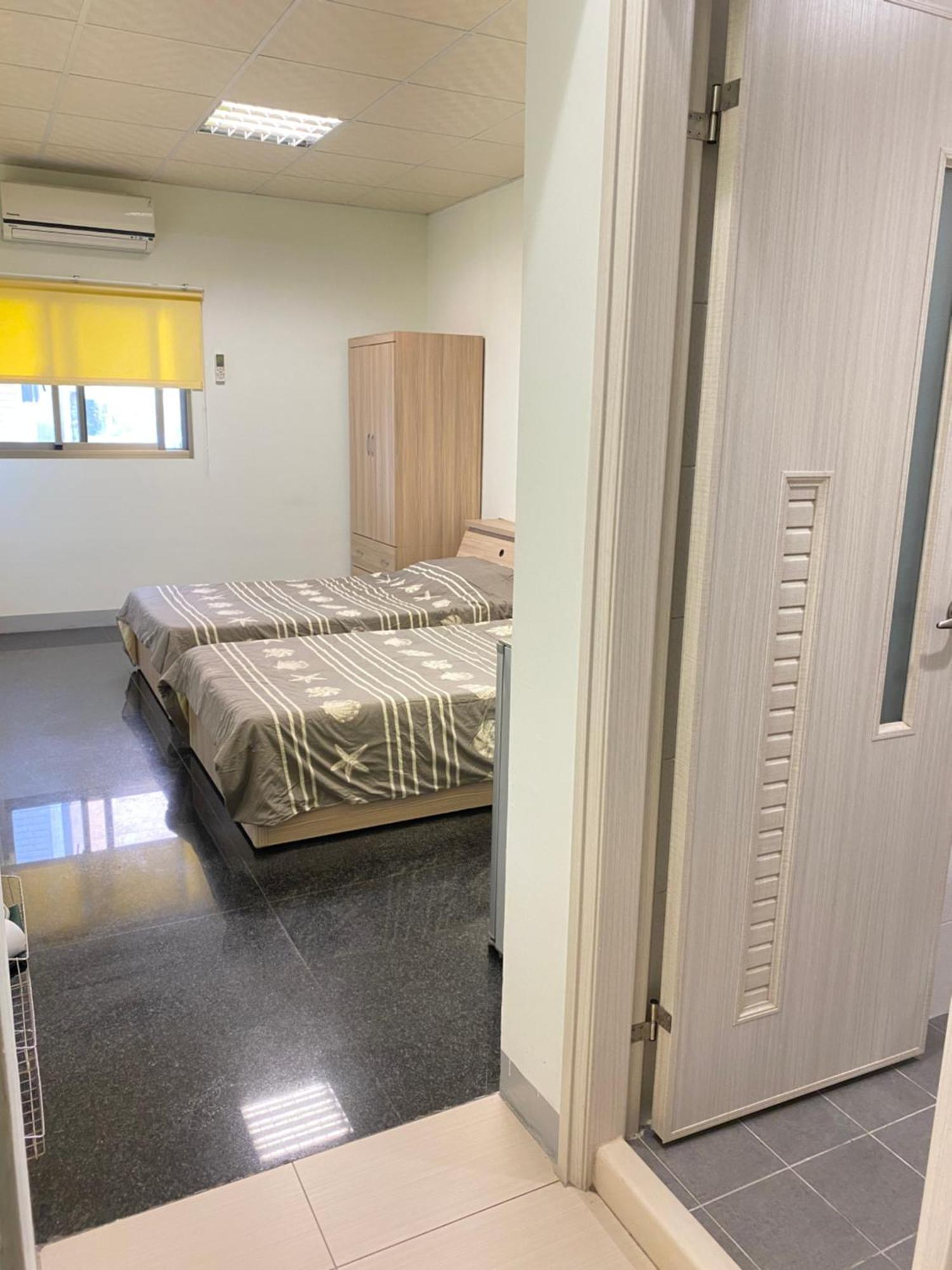 Ksf B&B Tainan Luaran gambar
